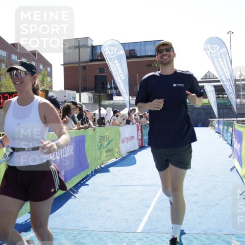 09.08.2026 - GEWOBA Citytriathlon Bremen Yannick Fuchs http://msf.ph/oto/9934189 09.08.2026 14:34:21 Ziel 861, 1155 meine-sportfotos.de