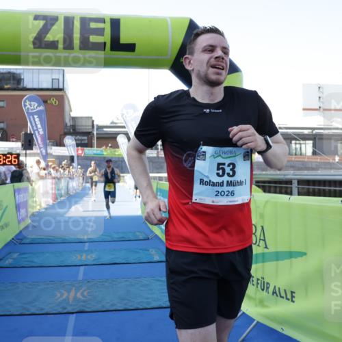 09.08.2026 - GEWOBA Citytriathlon Bremen Yannick Fuchs http://msf.ph/oto/9934201 09.08.2026 11:33:30 Ziel 53, 311, 327, 503 meine-sportfotos.de