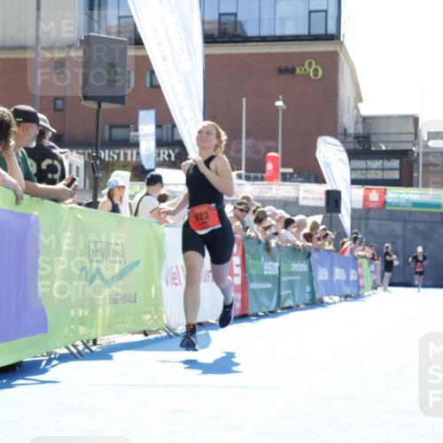 09.08.2026 - GEWOBA Citytriathlon Bremen Yannick Fuchs http://msf.ph/oto/9934257 09.08.2026 14:35:58 Ziel 923 meine-sportfotos.de