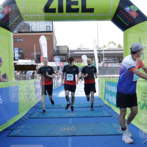 09.08.2026 - GEWOBA Citytriathlon Bremen Yannick Fuchs http://msf.ph/oto/9934269 09.08.2026 11:34:12 Ziel 157, 247, 500 meine-sportfotos.de