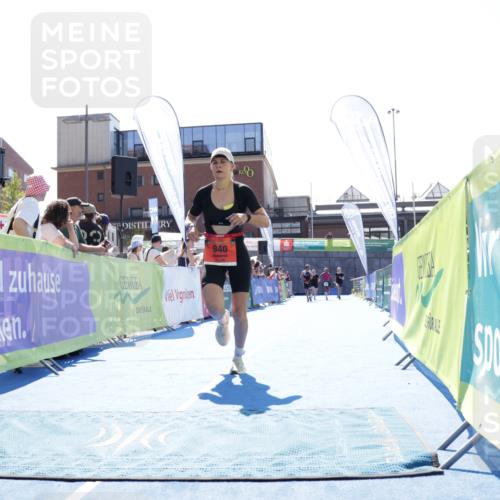 09.08.2026 - GEWOBA Citytriathlon Bremen Yannick Fuchs http://msf.ph/oto/9934275 09.08.2026 14:36:06 Ziel 940, 1102 meine-sportfotos.de