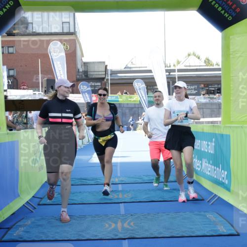 09.08.2026 - GEWOBA Citytriathlon Bremen Yannick Fuchs http://msf.ph/oto/9934292 09.08.2026 11:34:19 Ziel 157, 500 meine-sportfotos.de