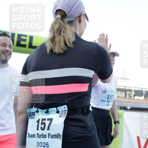 09.08.2026 - GEWOBA Citytriathlon Bremen Yannick Fuchs http://msf.ph/oto/9934313 09.08.2026 11:34:24 Ziel 155 meine-sportfotos.de