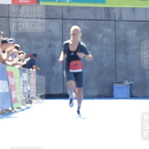 09.08.2026 - GEWOBA Citytriathlon Bremen Yannick Fuchs http://msf.ph/oto/9934331 09.08.2026 14:36:47 Ziel 902, 966 meine-sportfotos.de