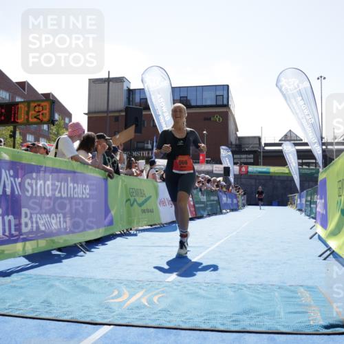 09.08.2026 - GEWOBA Citytriathlon Bremen Yannick Fuchs http://msf.ph/oto/9934337 09.08.2026 14:36:52 Ziel 966 meine-sportfotos.de