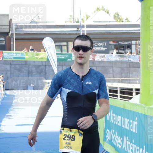 09.08.2026 - GEWOBA Citytriathlon Bremen Yannick Fuchs http://msf.ph/oto/9934345 09.08.2026 11:34:34 Ziel 83, 299 meine-sportfotos.de