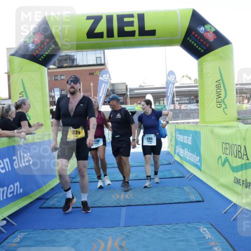 09.08.2026 - GEWOBA Citytriathlon Bremen Yannick Fuchs http://msf.ph/oto/9934399 09.08.2026 11:35:07 Ziel 195, 324, 403 meine-sportfotos.de