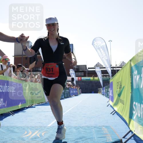 09.08.2026 - GEWOBA Citytriathlon Bremen Yannick Fuchs http://msf.ph/oto/9934408 09.08.2026 14:37:14 Ziel 744, 931 meine-sportfotos.de