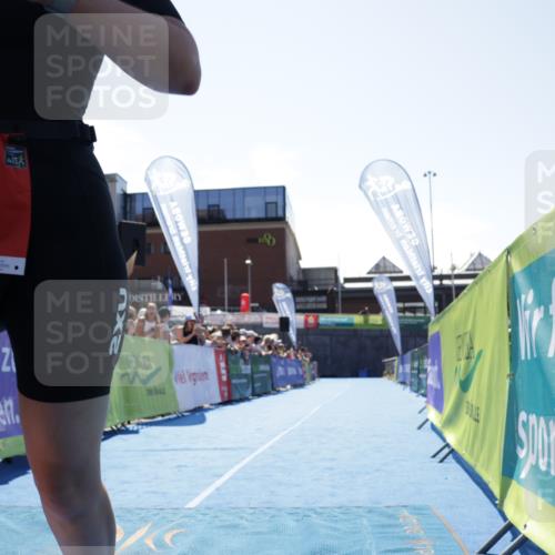 09.08.2026 - GEWOBA Citytriathlon Bremen Yannick Fuchs http://msf.ph/oto/9934412 09.08.2026 14:37:14 Ziel 744, 931 meine-sportfotos.de