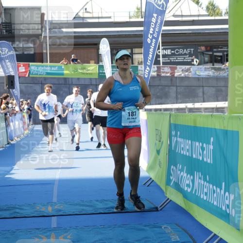 09.08.2026 - GEWOBA Citytriathlon Bremen Yannick Fuchs http://msf.ph/oto/9934416 09.08.2026 11:35:18 Ziel 7, 183, 187 meine-sportfotos.de