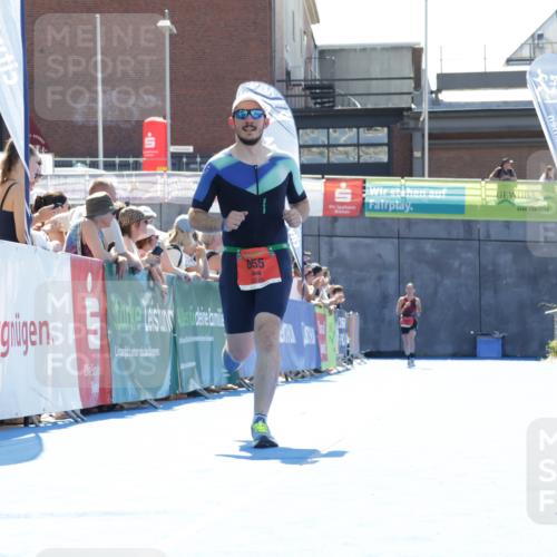 09.08.2026 - GEWOBA Citytriathlon Bremen Yannick Fuchs http://msf.ph/oto/9934429 09.08.2026 14:37:56 Ziel 655 meine-sportfotos.de