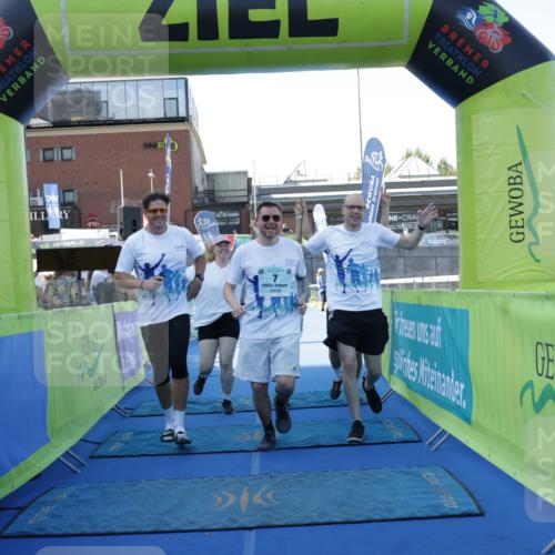 09.08.2026 - GEWOBA Citytriathlon Bremen Yannick Fuchs http://msf.ph/oto/9934445 09.08.2026 11:35:22 Ziel 7, 183, 187 meine-sportfotos.de