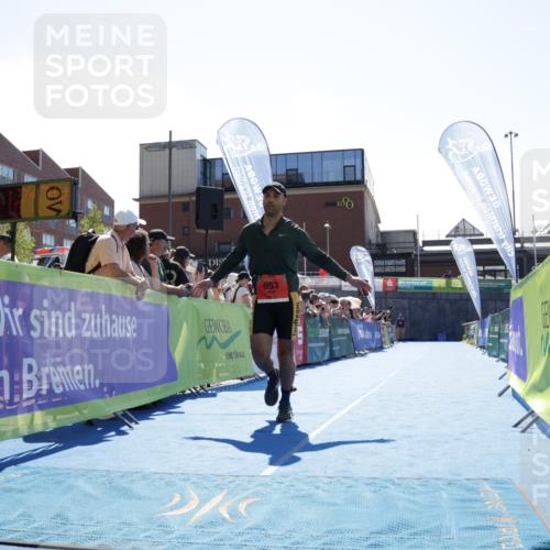 09.08.2026 - GEWOBA Citytriathlon Bremen Yannick Fuchs http://msf.ph/oto/9934497 09.08.2026 14:38:27 Ziel 653, 1152 meine-sportfotos.de