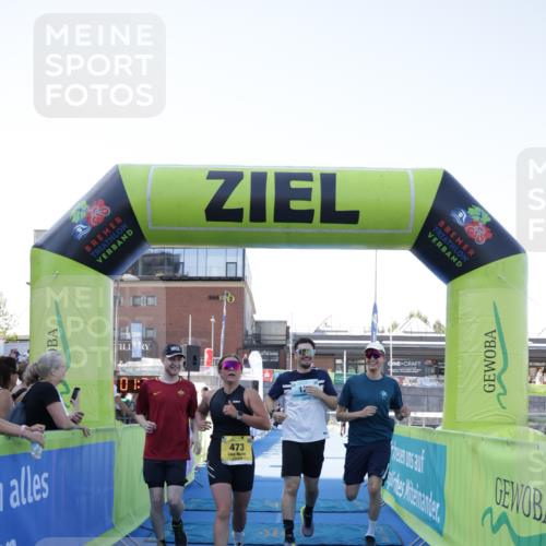 09.08.2026 - GEWOBA Citytriathlon Bremen Yannick Fuchs http://msf.ph/oto/9934502 09.08.2026 11:35:50 Ziel 123, 473 meine-sportfotos.de