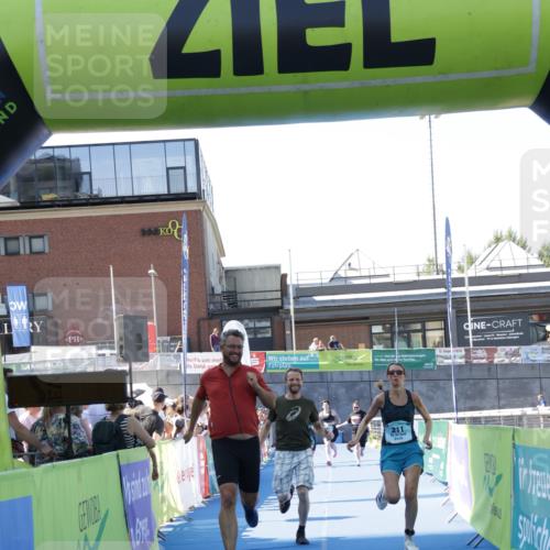 09.08.2026 - GEWOBA Citytriathlon Bremen Yannick Fuchs http://msf.ph/oto/9934524 09.08.2026 11:35:56 Ziel 87, 211, 448 meine-sportfotos.de
