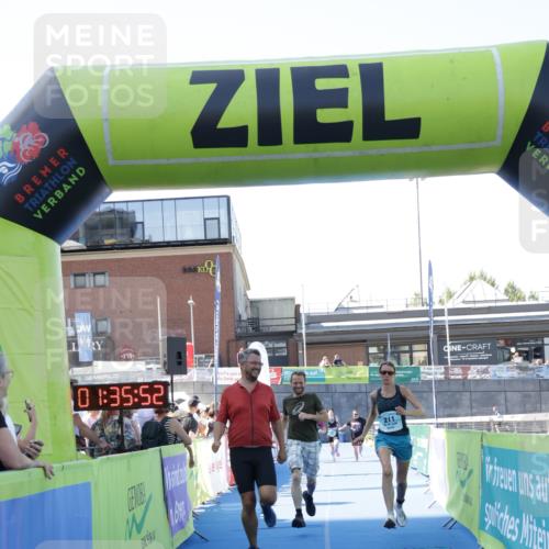 09.08.2026 - GEWOBA Citytriathlon Bremen Yannick Fuchs http://msf.ph/oto/9934526 09.08.2026 11:35:56 Ziel 87, 211, 448 meine-sportfotos.de
