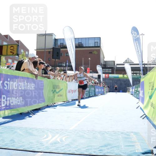 09.08.2026 - GEWOBA Citytriathlon Bremen Yannick Fuchs http://msf.ph/oto/9934530 09.08.2026 14:38:44 Ziel 855, 884, 913 meine-sportfotos.de