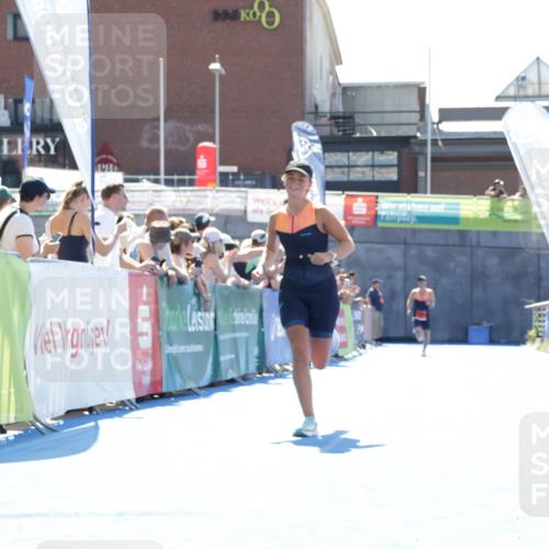 09.08.2026 - GEWOBA Citytriathlon Bremen Yannick Fuchs http://msf.ph/oto/9934549 09.08.2026 14:38:50 Ziel 887, 913 meine-sportfotos.de
