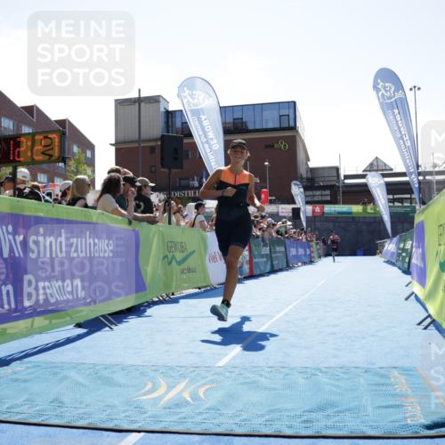 09.08.2026 - GEWOBA Citytriathlon Bremen Yannick Fuchs http://msf.ph/oto/9934554 09.08.2026 14:38:51 Ziel 887 meine-sportfotos.de