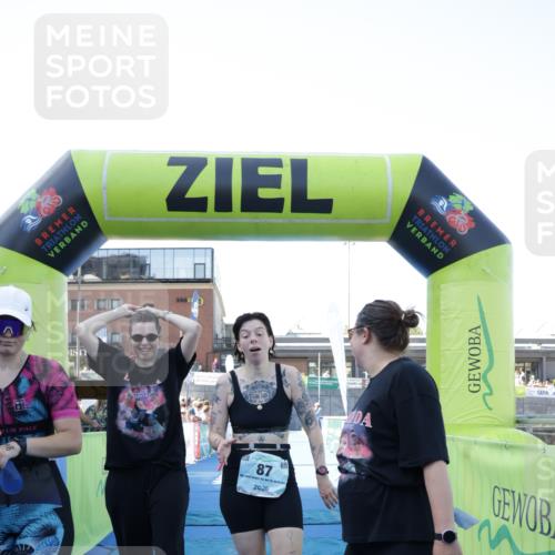 09.08.2026 - GEWOBA Citytriathlon Bremen Yannick Fuchs http://msf.ph/oto/9934563 09.08.2026 11:36:04 Ziel 87, 292, 448 meine-sportfotos.de
