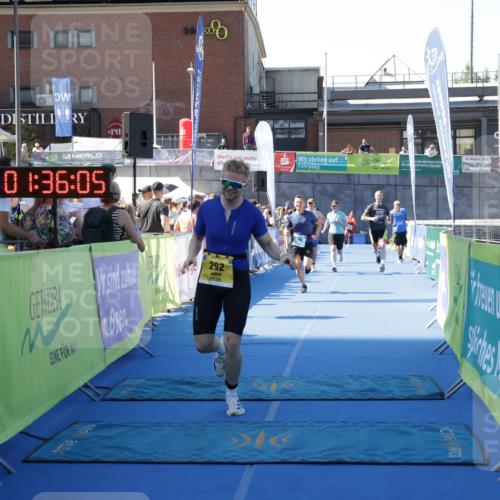 09.08.2026 - GEWOBA Citytriathlon Bremen Yannick Fuchs http://msf.ph/oto/9934572 09.08.2026 11:36:09 Ziel 205, 292, 330 meine-sportfotos.de