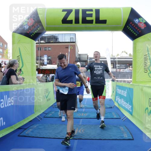 09.08.2026 - GEWOBA Citytriathlon Bremen Yannick Fuchs http://msf.ph/oto/9934590 09.08.2026 11:36:15 Ziel 41, 205, 330 meine-sportfotos.de