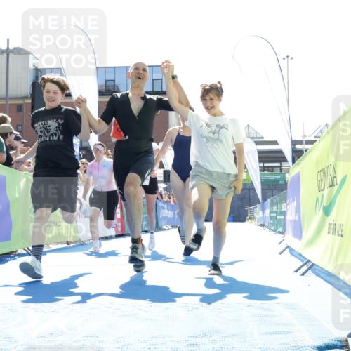 09.08.2026 - GEWOBA Citytriathlon Bremen Yannick Fuchs http://msf.ph/oto/9934613 09.08.2026 14:39:38 Ziel 672, 800, 1106 meine-sportfotos.de