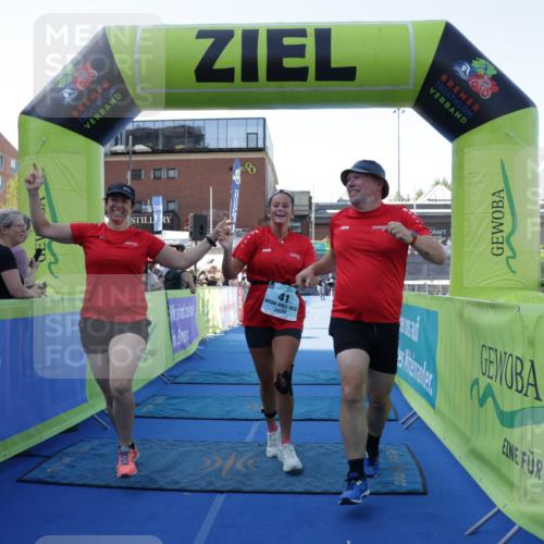 09.08.2026 - GEWOBA Citytriathlon Bremen Yannick Fuchs http://msf.ph/oto/9934624 09.08.2026 11:36:21 Ziel 41 meine-sportfotos.de