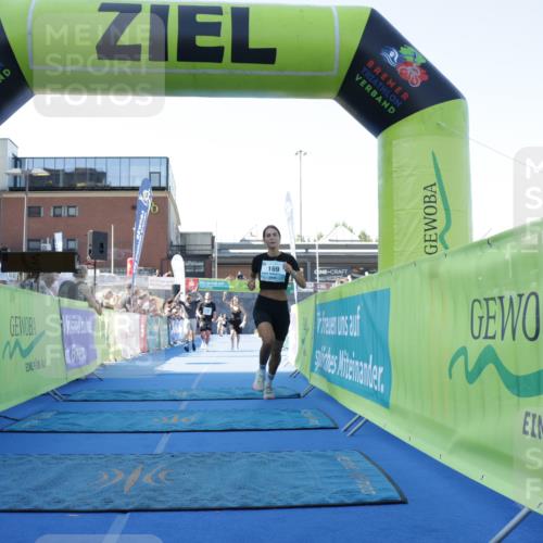 09.08.2026 - GEWOBA Citytriathlon Bremen Yannick Fuchs http://msf.ph/oto/9934643 09.08.2026 11:36:28 Ziel 139 meine-sportfotos.de