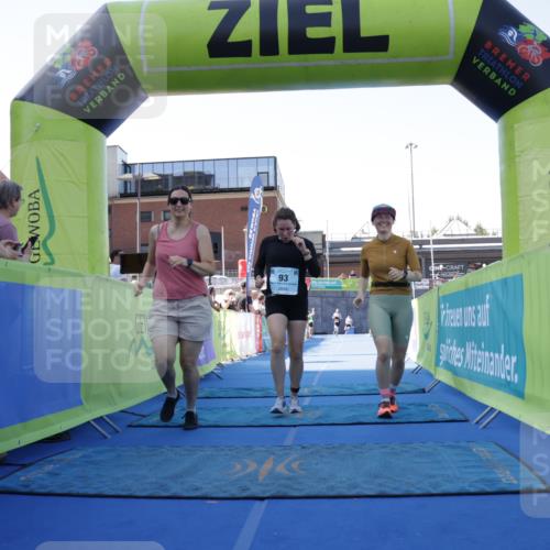09.08.2026 - GEWOBA Citytriathlon Bremen Yannick Fuchs http://msf.ph/oto/9934694 09.08.2026 11:36:39 Ziel 93 meine-sportfotos.de