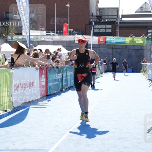 09.08.2026 - GEWOBA Citytriathlon Bremen Yannick Fuchs http://msf.ph/oto/9934706 09.08.2026 14:40:35 Ziel 785, 996 meine-sportfotos.de