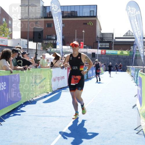 09.08.2026 - GEWOBA Citytriathlon Bremen Yannick Fuchs http://msf.ph/oto/9934714 09.08.2026 14:40:36 Ziel 785, 996 meine-sportfotos.de