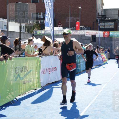 09.08.2026 - GEWOBA Citytriathlon Bremen Yannick Fuchs http://msf.ph/oto/9934716 09.08.2026 14:40:39 Ziel 785, 939, 996 meine-sportfotos.de