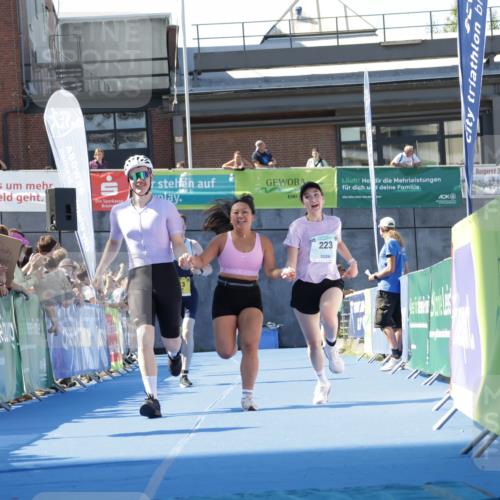 09.08.2026 - GEWOBA Citytriathlon Bremen Yannick Fuchs http://msf.ph/oto/9934717 09.08.2026 11:36:46 Ziel 223, 313 meine-sportfotos.de