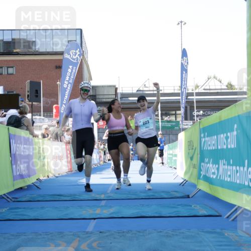 09.08.2026 - GEWOBA Citytriathlon Bremen Yannick Fuchs http://msf.ph/oto/9934728 09.08.2026 11:36:47 Ziel 223, 313 meine-sportfotos.de
