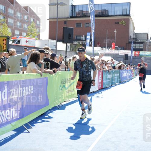 09.08.2026 - GEWOBA Citytriathlon Bremen Yannick Fuchs http://msf.ph/oto/9934739 09.08.2026 14:40:45 Ziel 779, 785, 859, 939 meine-sportfotos.de