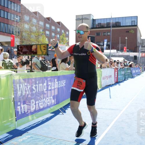09.08.2026 - GEWOBA Citytriathlon Bremen Yannick Fuchs http://msf.ph/oto/9934763 09.08.2026 14:40:48 Ziel 779, 859 meine-sportfotos.de