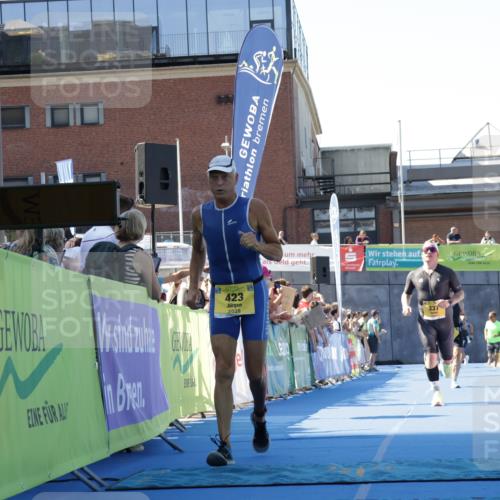 09.08.2026 - GEWOBA Citytriathlon Bremen Yannick Fuchs http://msf.ph/oto/9934769 09.08.2026 11:37:01 Ziel 337, 423, 492 meine-sportfotos.de