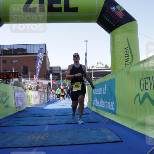 09.08.2026 - GEWOBA Citytriathlon Bremen Yannick Fuchs http://msf.ph/oto/9934784 09.08.2026 11:37:08 Ziel 15, 113, 337, 492, 501 meine-sportfotos.de