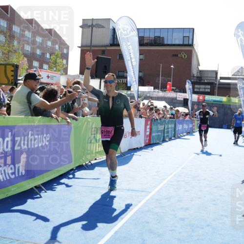 09.08.2026 - GEWOBA Citytriathlon Bremen Yannick Fuchs http://msf.ph/oto/9934790 09.08.2026 14:41:16 Ziel 1007, 1007, 1012 meine-sportfotos.de