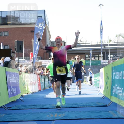 09.08.2026 - GEWOBA Citytriathlon Bremen Yannick Fuchs http://msf.ph/oto/9934803 09.08.2026 11:37:11 Ziel 15, 113, 331, 501 meine-sportfotos.de