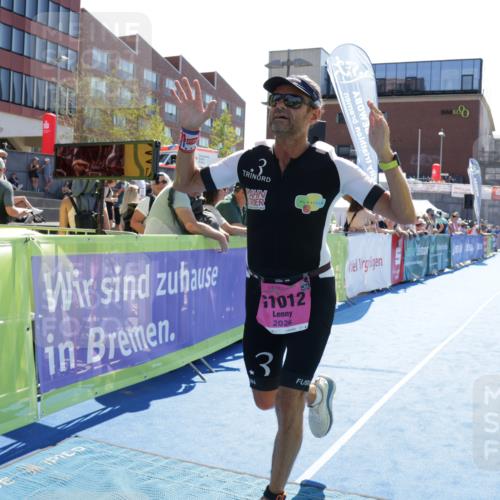 09.08.2026 - GEWOBA Citytriathlon Bremen Yannick Fuchs http://msf.ph/oto/9934808 09.08.2026 14:41:19 Ziel 1007, 1007, 1012 meine-sportfotos.de