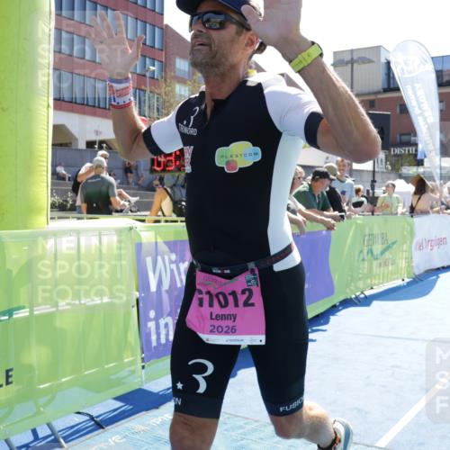 09.08.2026 - GEWOBA Citytriathlon Bremen Yannick Fuchs http://msf.ph/oto/9934811 09.08.2026 14:41:19 Ziel 1007, 1007, 1012 meine-sportfotos.de
