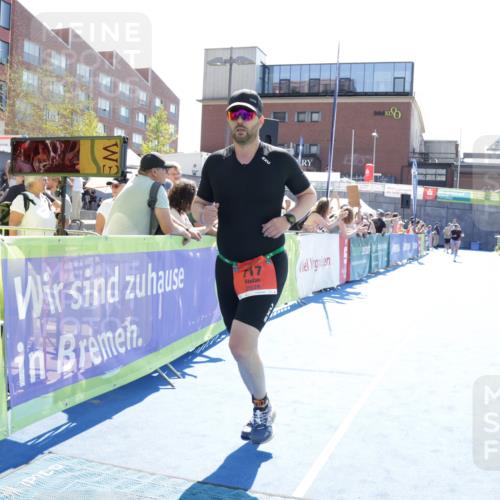 09.08.2026 - GEWOBA Citytriathlon Bremen Yannick Fuchs http://msf.ph/oto/9934824 09.08.2026 14:41:58 Ziel 717 meine-sportfotos.de