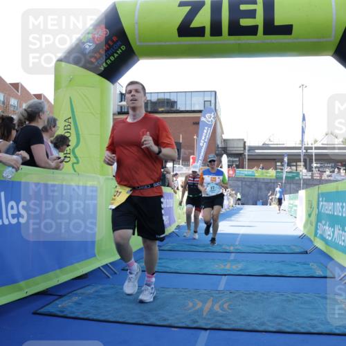 09.08.2026 - GEWOBA Citytriathlon Bremen Yannick Fuchs http://msf.ph/oto/9934848 09.08.2026 11:37:17 Ziel 27, 113, 331, 510 meine-sportfotos.de