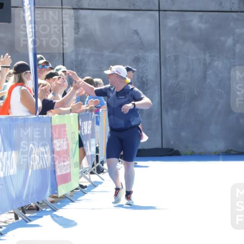 09.08.2026 - GEWOBA Citytriathlon Bremen Yannick Fuchs http://msf.ph/oto/9934871 09.08.2026 14:42:48 Ziel  meine-sportfotos.de