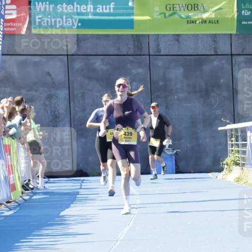 09.08.2026 - GEWOBA Citytriathlon Bremen Yannick Fuchs http://msf.ph/oto/9934872 09.08.2026 11:37:24 Ziel 439 meine-sportfotos.de