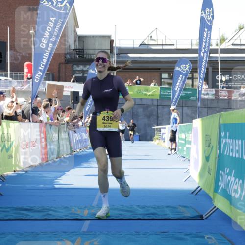 09.08.2026 - GEWOBA Citytriathlon Bremen Yannick Fuchs http://msf.ph/oto/9934883 09.08.2026 11:37:29 Ziel 303, 439, 455 meine-sportfotos.de