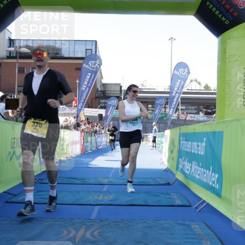 09.08.2026 - GEWOBA Citytriathlon Bremen Yannick Fuchs http://msf.ph/oto/9934923 09.08.2026 11:37:39 Ziel 149, 320, 397 meine-sportfotos.de