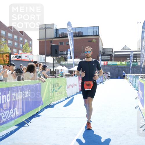 09.08.2026 - GEWOBA Citytriathlon Bremen Yannick Fuchs http://msf.ph/oto/9934924 09.08.2026 14:43:12 Ziel 625, 673 meine-sportfotos.de